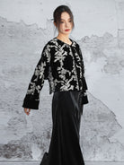 New Chinese Style Contrast Embroidered Velvet Short Jacket