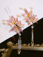 Hair Clips: Yang Lin