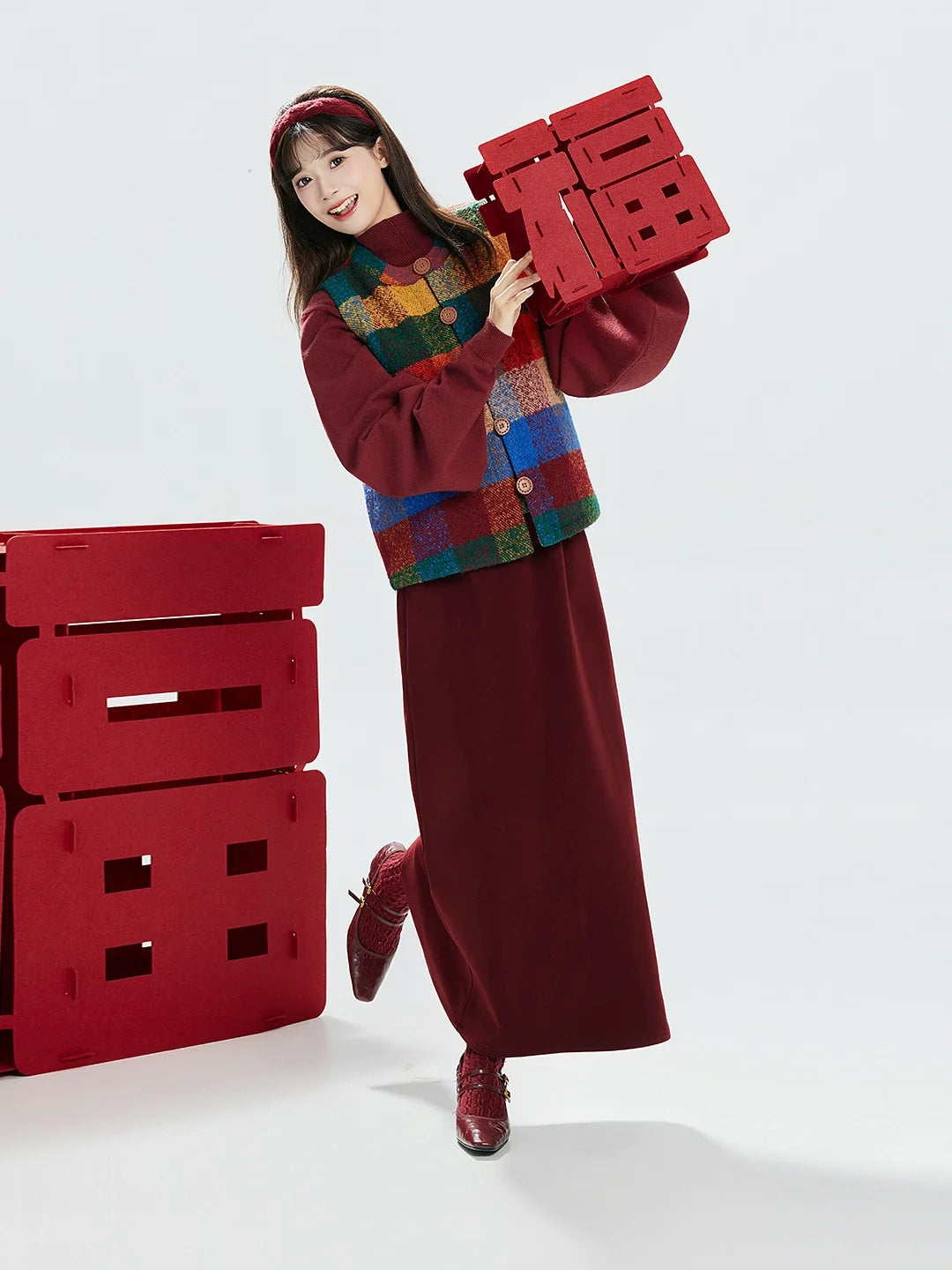Song Dynasty Modern Hanfu Set for Chinese New Year Festivals - Hongyun 虹云 (Preorder)