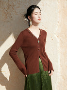 New Chinese Style V-Neck Knitted Cashmere Blend Sweater - Zhuozhuo 灼灼