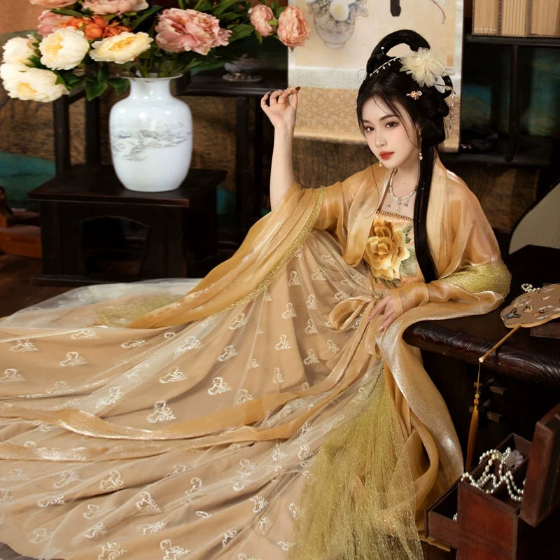 Yang Guifei 杨贵妃 - Tang Dynasty Style Hanfu Dress Heziqun