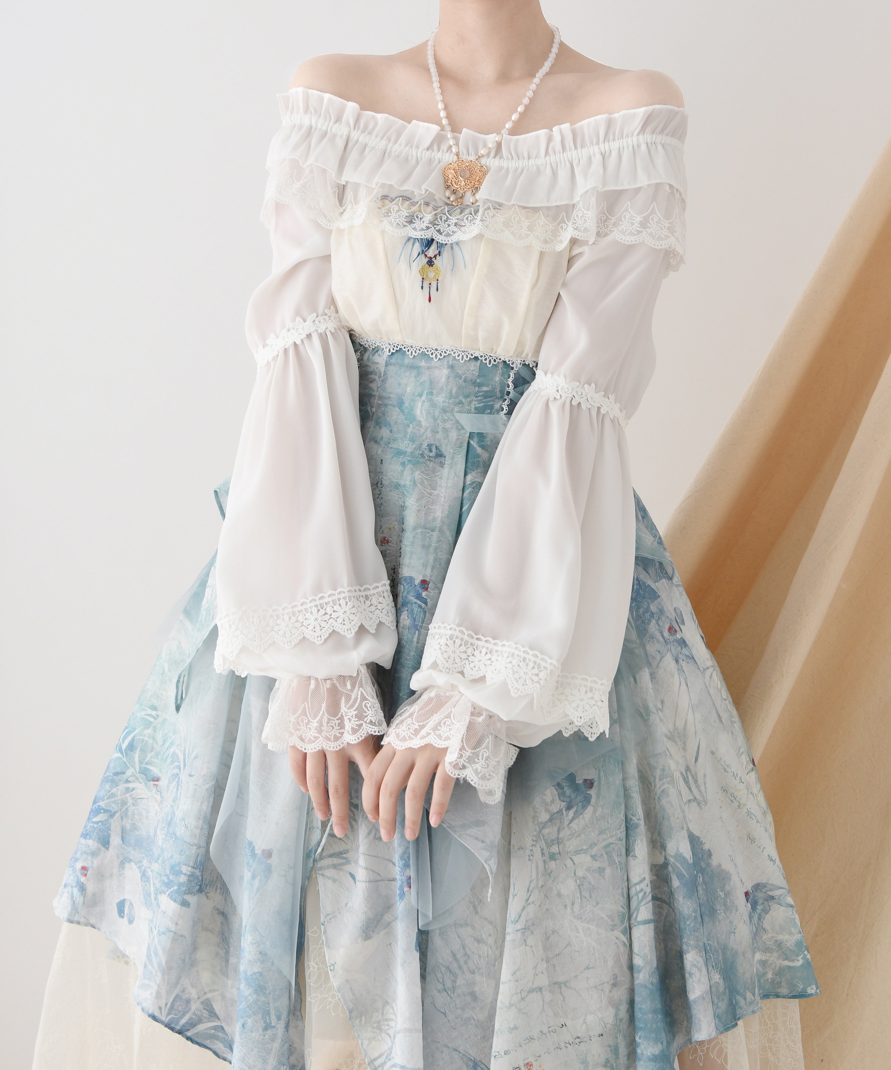 Chiffon Off-Shoulder Classic Lolita Blouse