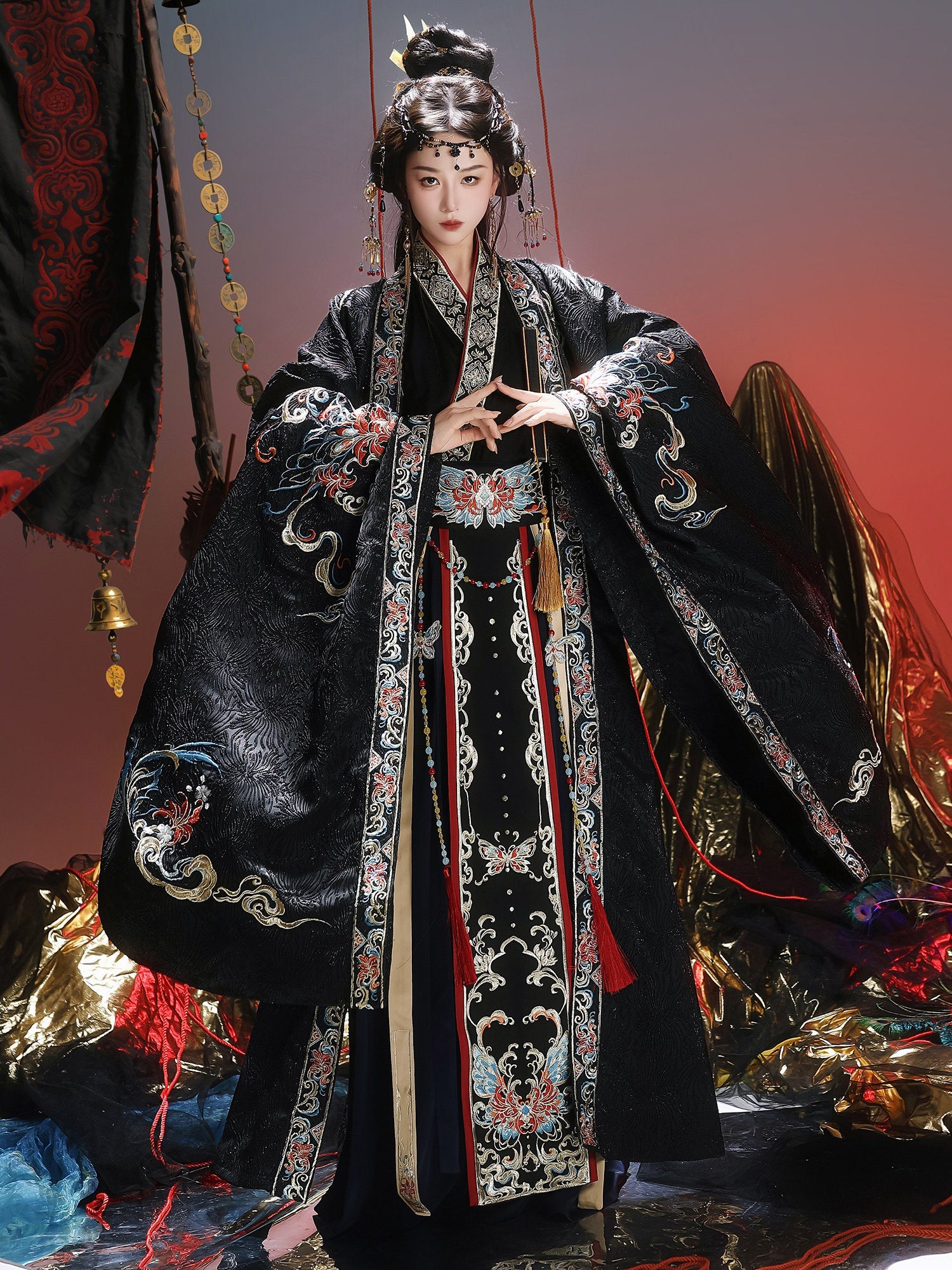 Wei Jin Dynasty Qiyao Ruqun Hanfu | Onyx Phoenix 绣烬玄凰