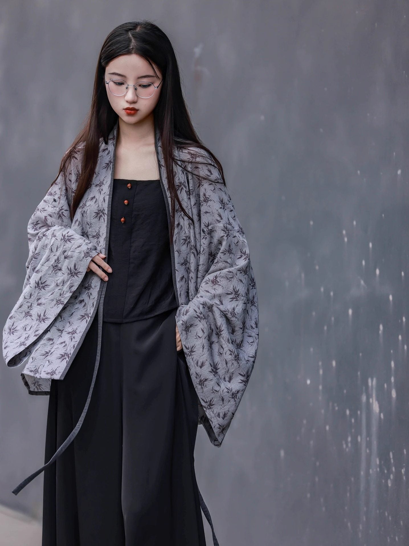 Wei, Jin and Southern and Northern Dynasties Style Bamboo Printed Cardigan - Zhuying 竹影 (Preorder)