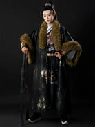 Ming Dynasty Unisex Winter Hanfu Coat | Sprinkle Gold 黑洒金