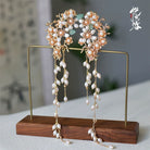 Hair Clips: Pearl Banquet