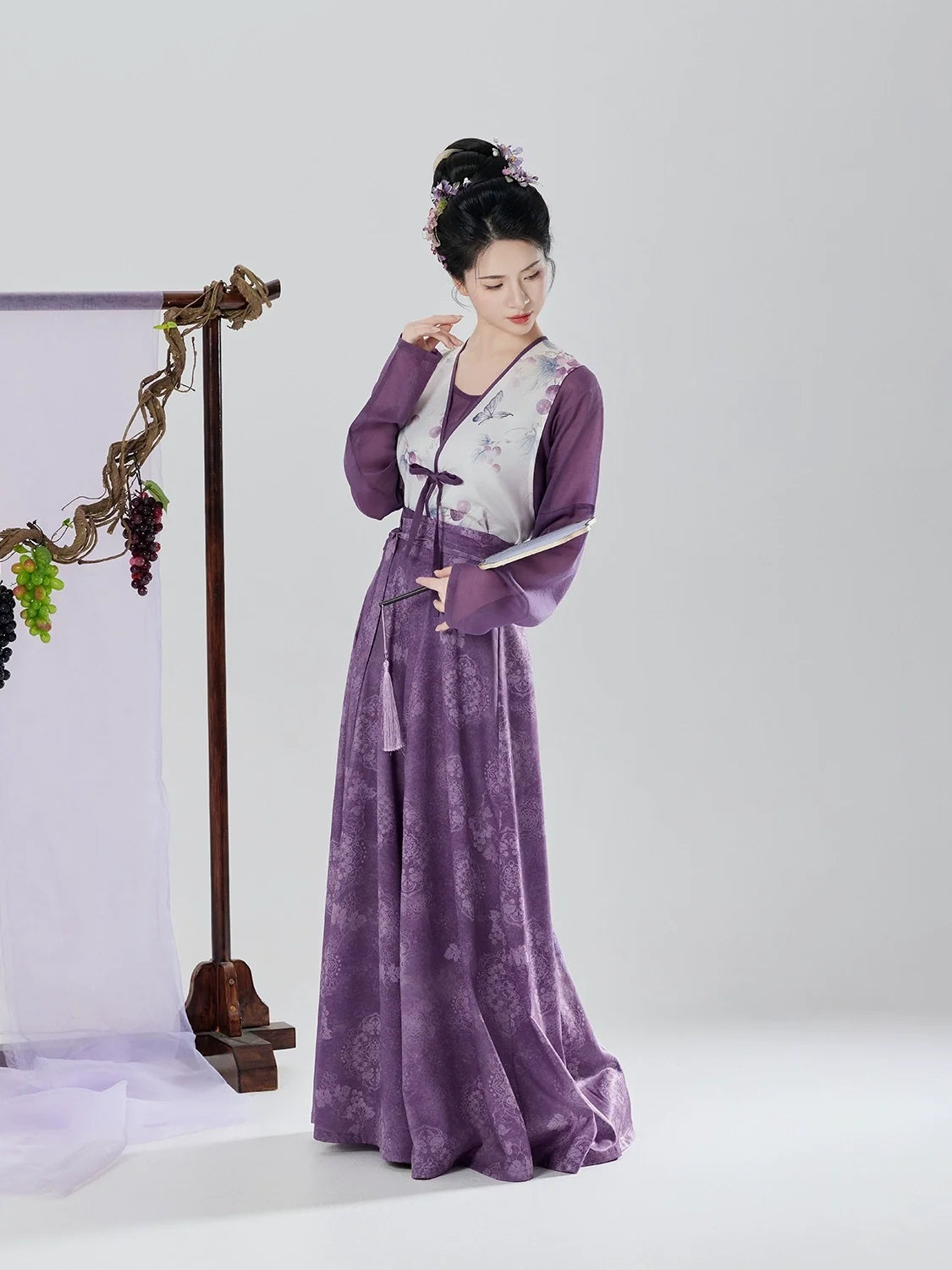Tang Dynasty Modern Hanfu Set with Beizi Overlay & Flowing Eight-Panel Skirt - Taro Grape 紫芋葡萄 (Preorder)