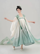 Tang Dynasty Modern Hanfu Dress - Qintaoluoge 琴桃落歌 (Preorder)