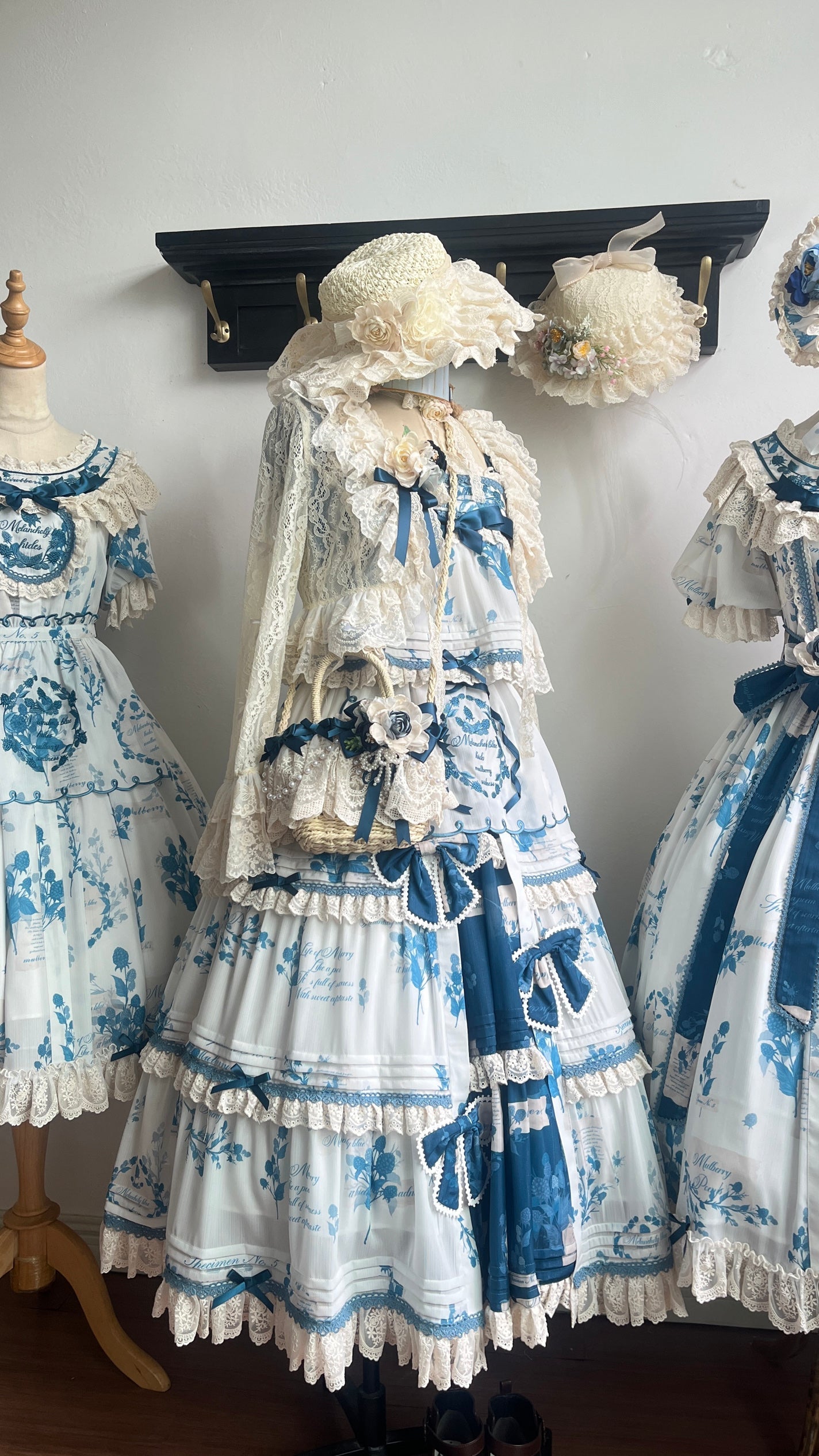 Mulberry Poem - Country Lolita Accessory Set Headdress and Handbag