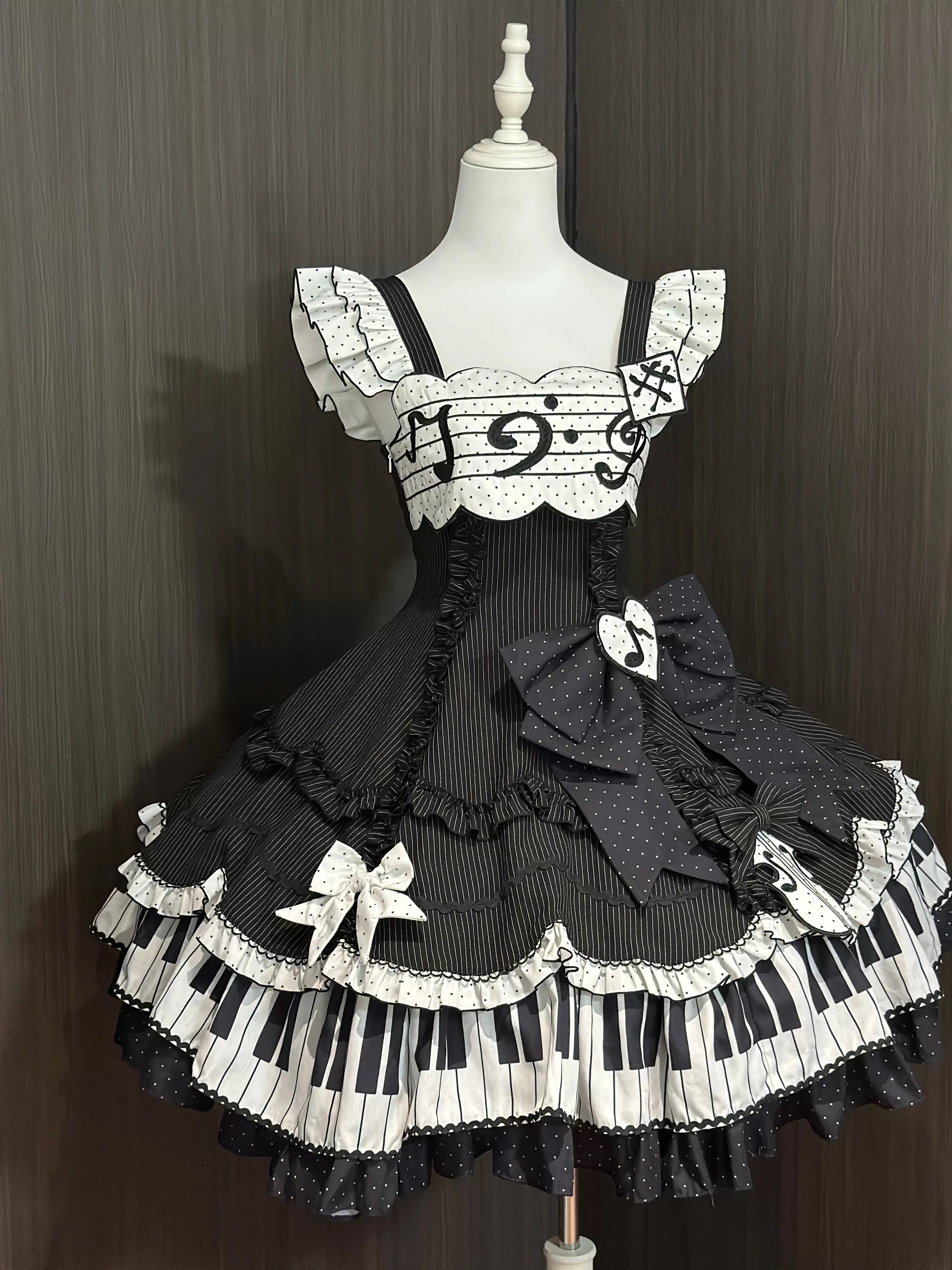 Rhythm Note - Old School Lolita JSK Dress with Piano Keys Hem