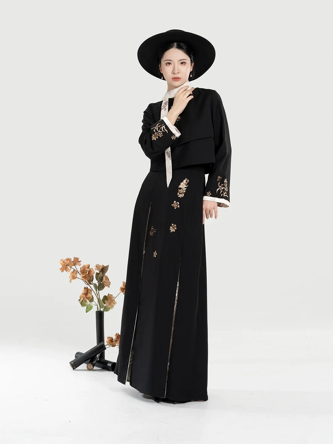 New Chinese Style Women Phoenix & Floral Embroidered Jacket with Three Pleat Skirt - Xulan 叙兰 (Preorder)