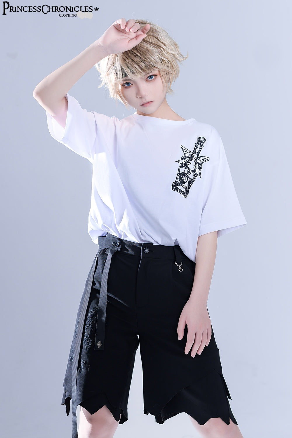 Ouji Lolita Irregular Hem Black Shorts