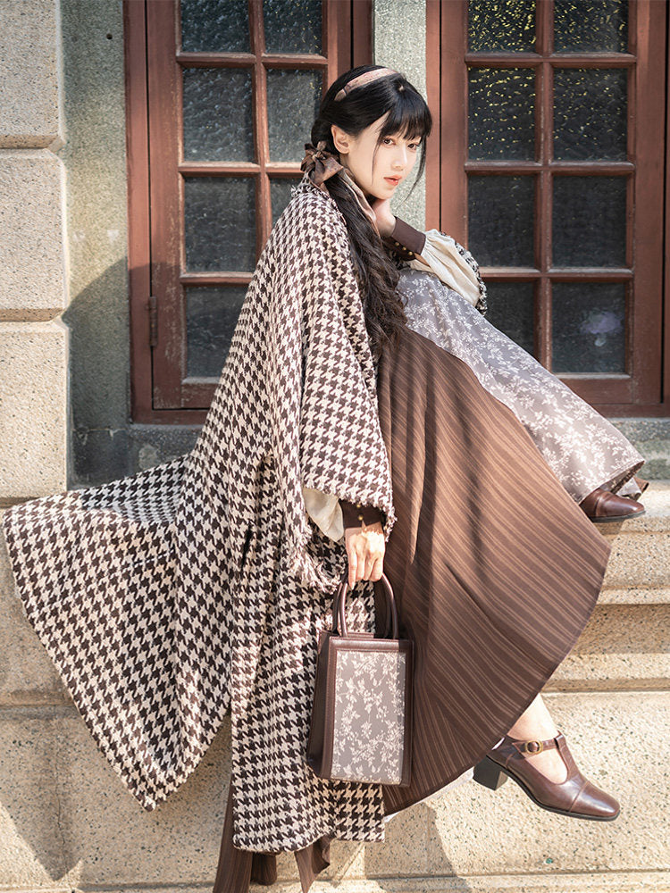 Song Dynasty Modern Hanfu Outerwear Changgan Temple Beizi and Wrap Skirt - 暖秋 Warm Autumn (Preorder)