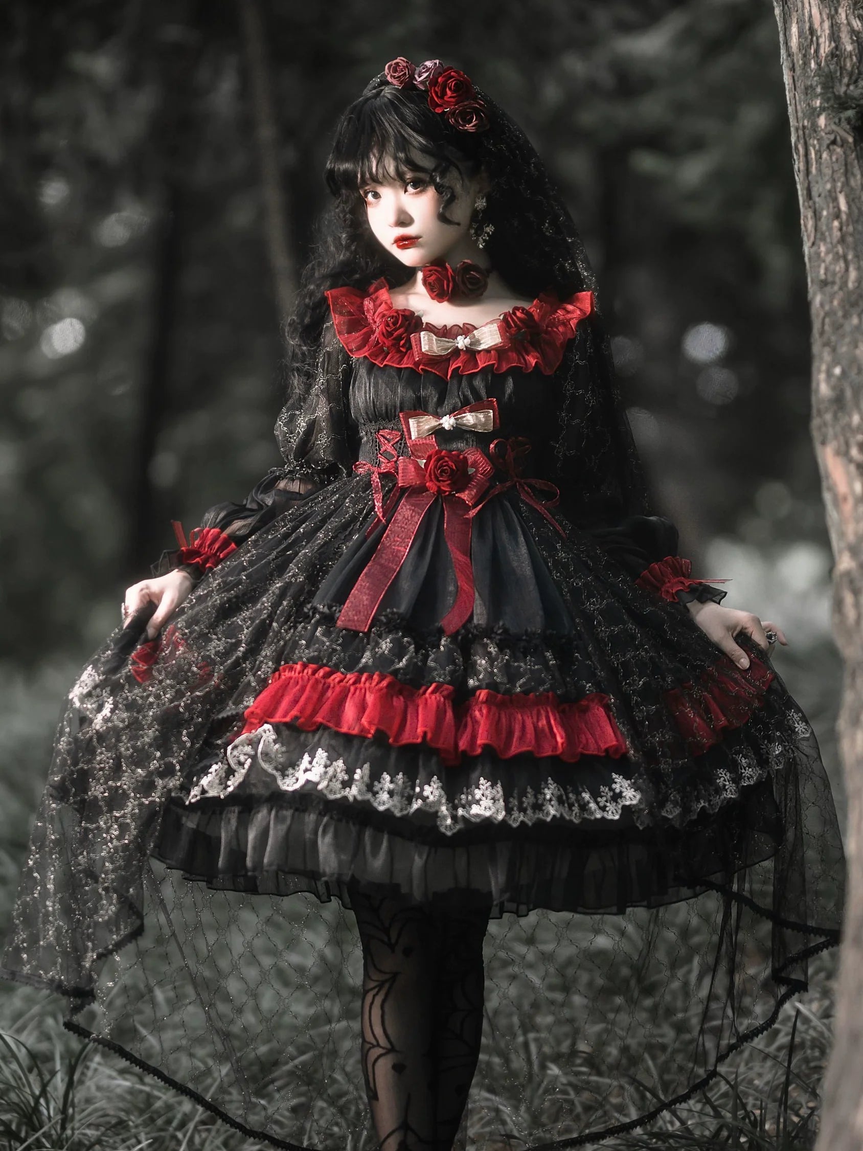 Night of Berea - Black and Red Gothic Lolita OP Dress, Floral Accent