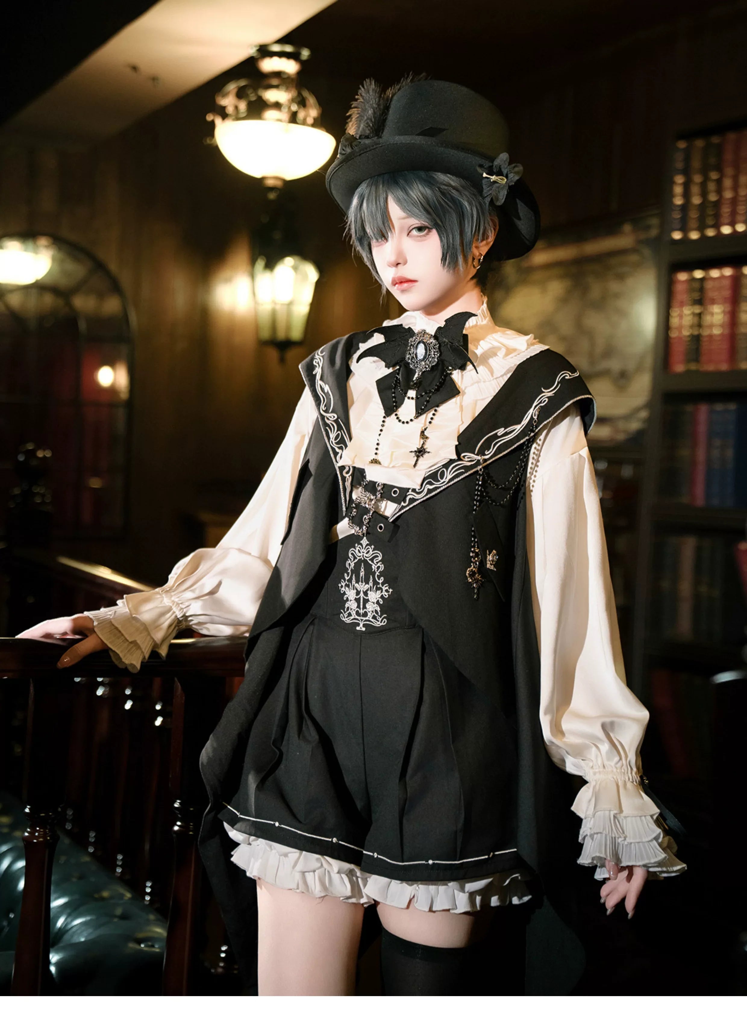 Bunny Ear Meteorite - Embroidered Ouji Lolita Set, Hooded Vest