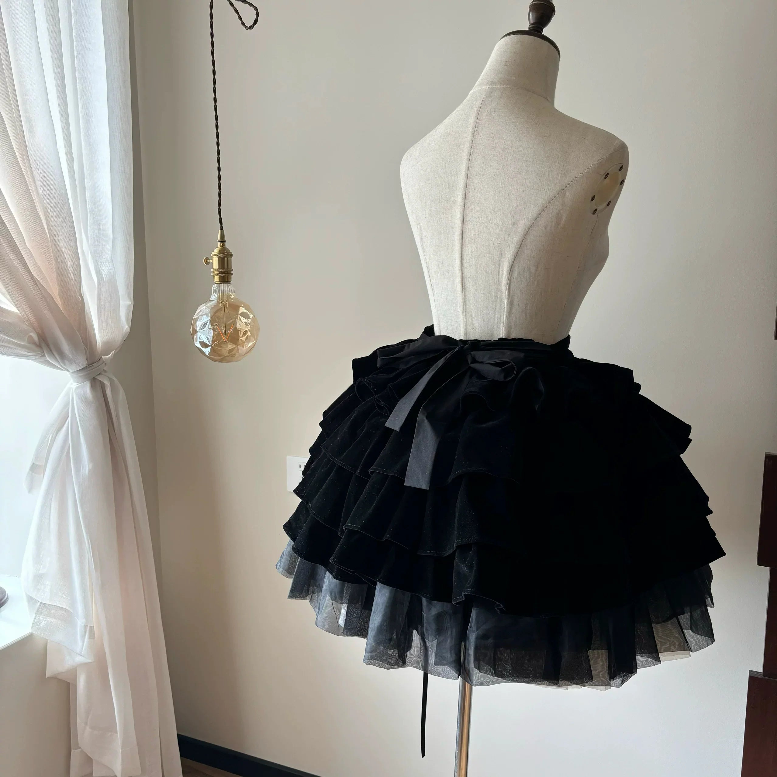 A Tiny Cake - Doll-like Velvet Lolita Skirt, Tiered Skirt