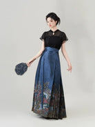 Chinese Blouse & Mamian Skirt Outfit | Mirror in the Water 水月镜花