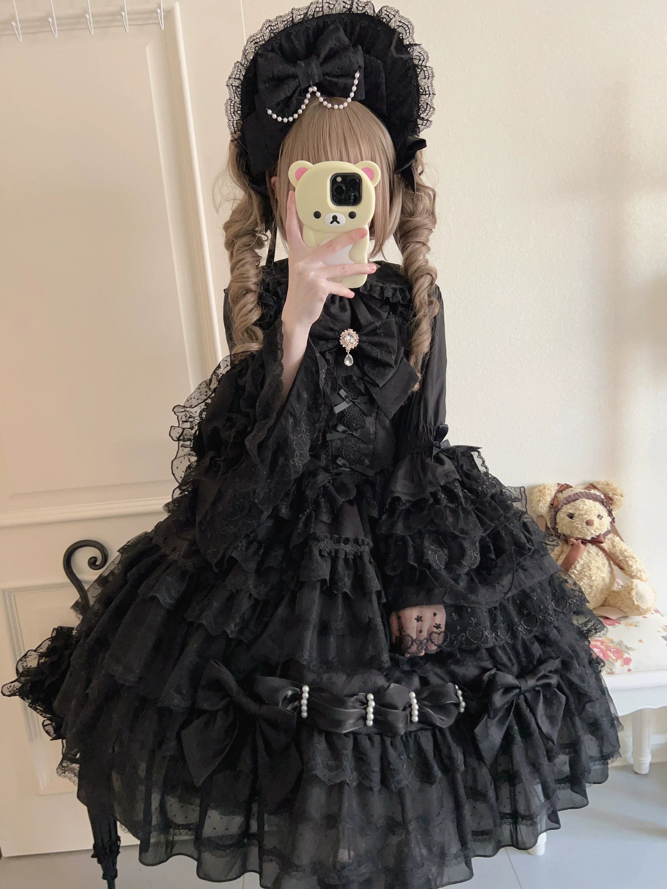 Dream Prelude - Dreamy Princess Lolita JSK Dress Suit, Tiered Lace Black
JSK + Back Trailing Bow S