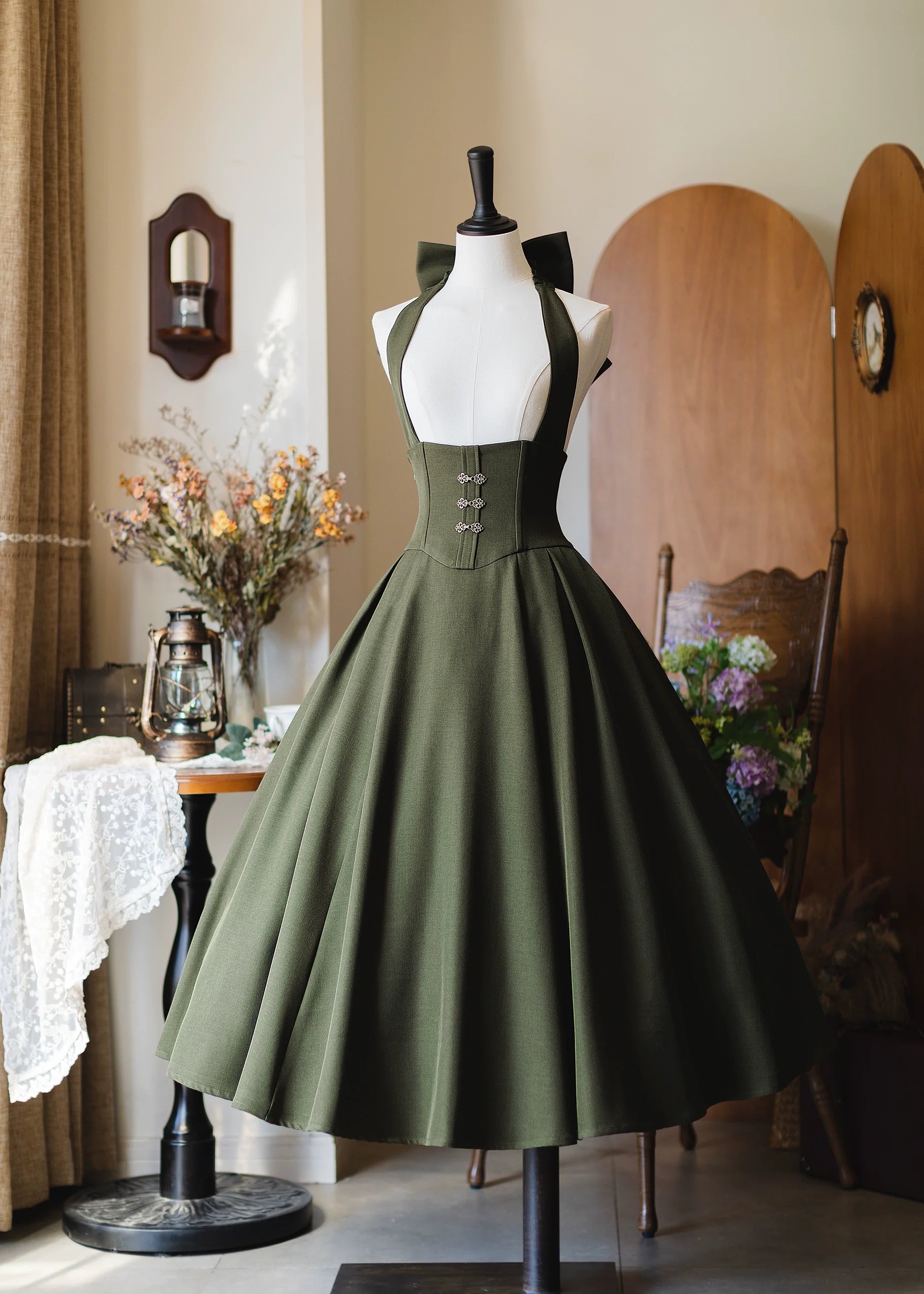 Vintage Lolita Fishbone Halter SK, Autumn Jacket