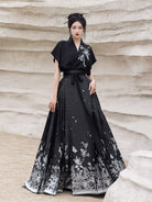 New Chinese Style Winged Sleeve Top and Mamianqun Hanfu Set - Guest of Human Realm 人间客