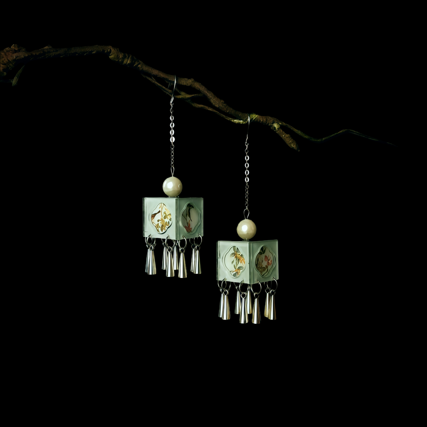 Oriental Windowsill Cube Earrings | Hanfu Jewelry