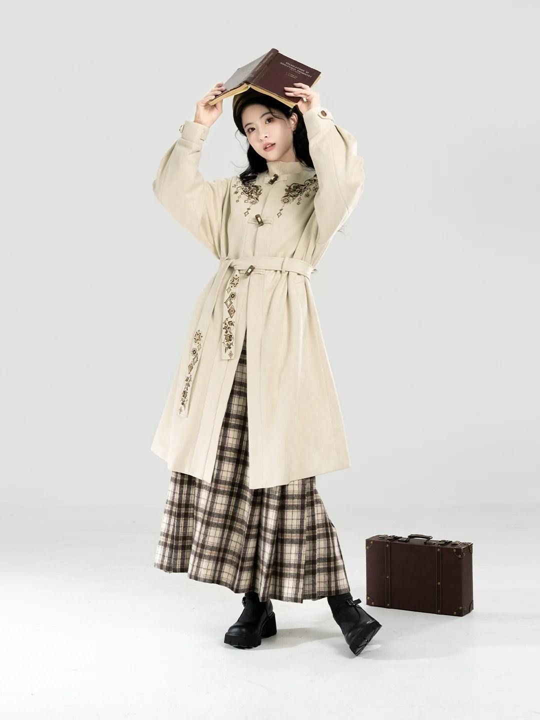 Chinese Blouse & Mamian Skirt Outfit | Pine Cone Tart 松果挞