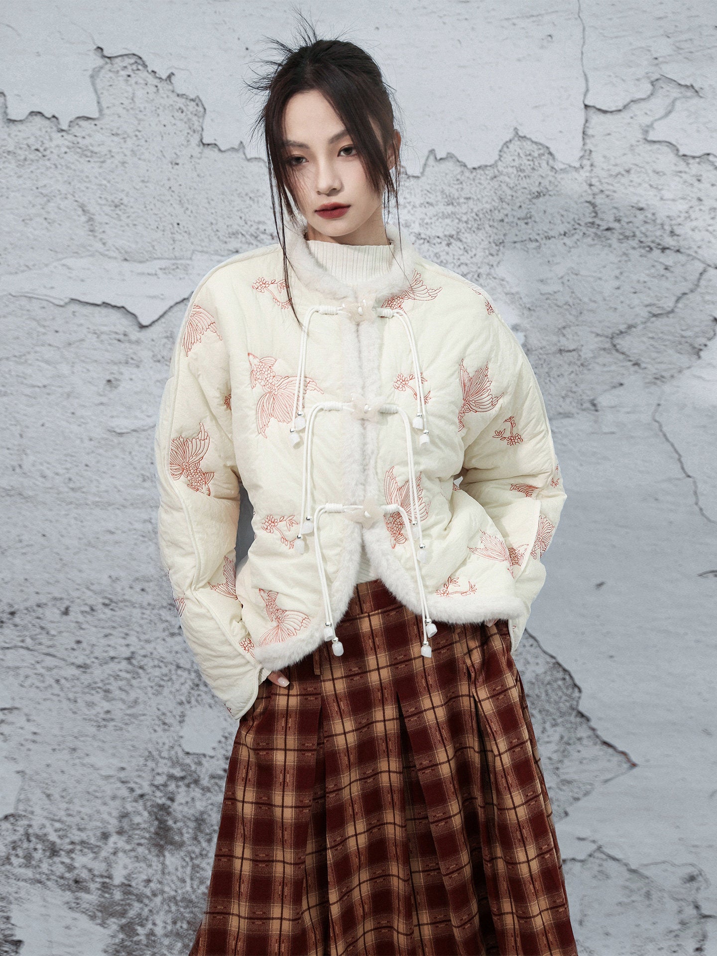 New Chinese Style Koi Embroidered Crop Jacket - Chi Mengli 池梦鲤