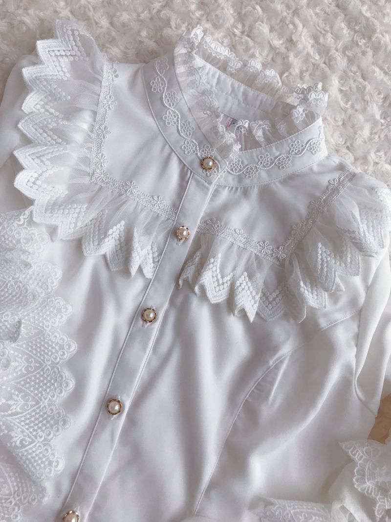 Retro Lolita Princess Sleeve Blouse