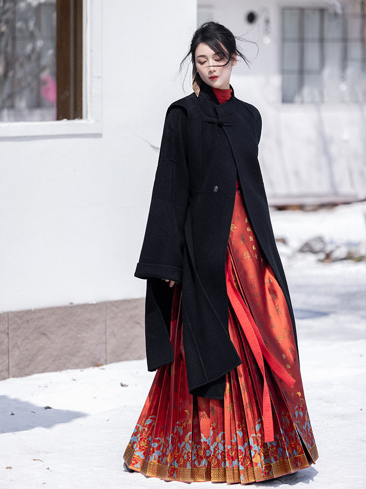 Festive Hanfu Coat for Engagement, Tea Ceremony or Chinese New Year - Awaiting Spring 待春归 (Preorder)