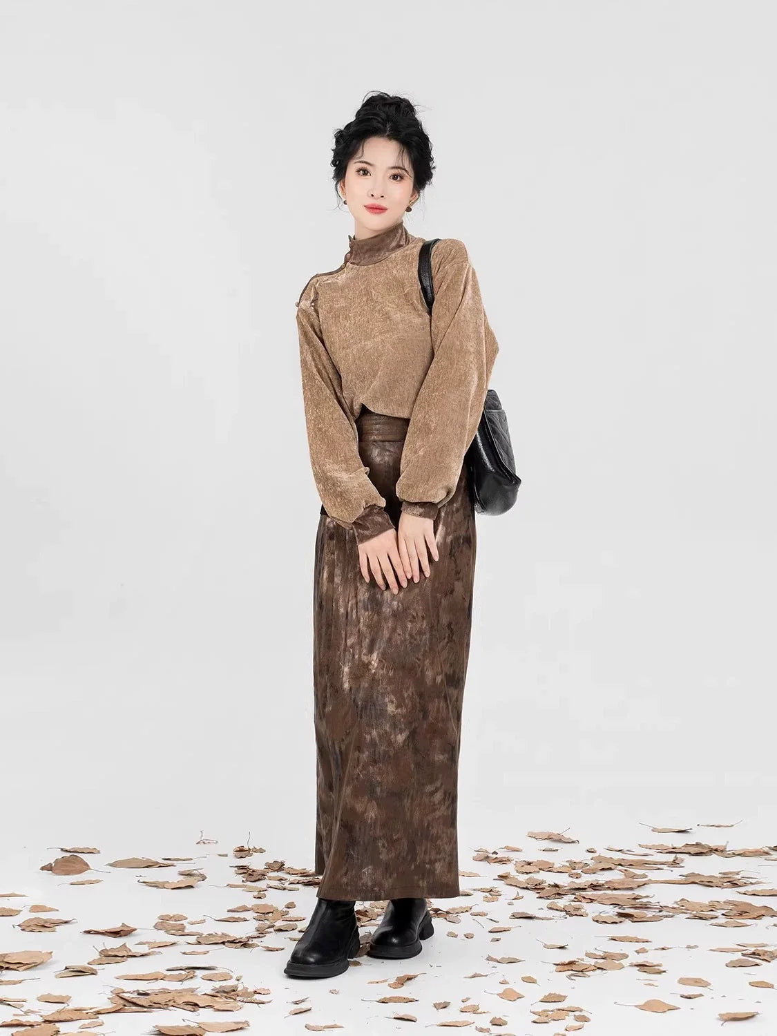New Chinese Style Women Embroidered Velvet High-Neck Top & Spiral Skirt - Twilight 暮也 (Preorder)
