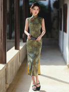 Sleeveless Floral Midi Cheongsam | Forest