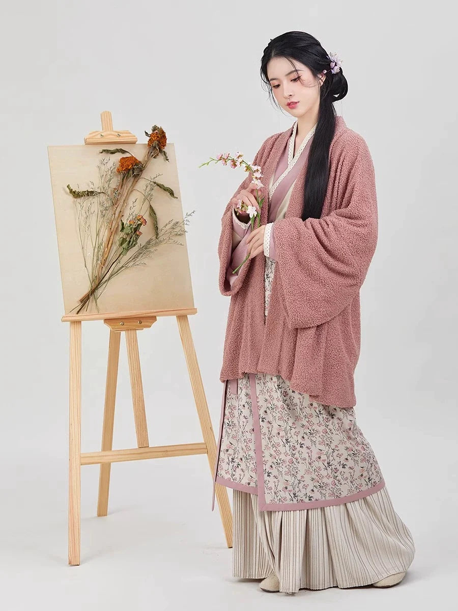 Song Dynasty Modern Hanfu Set with Winged Sleeve Top and Spiral Skirt - Begonia 海棠 (Preorder)