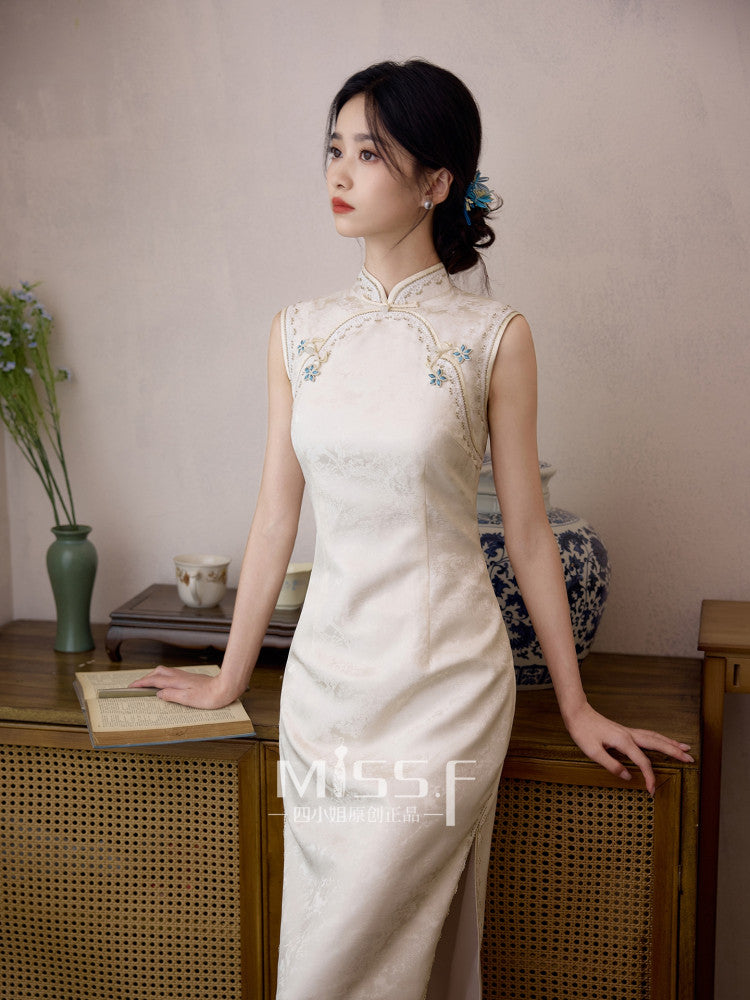 Sleeveless Floral Long Cheongsam | Qiaoyue
