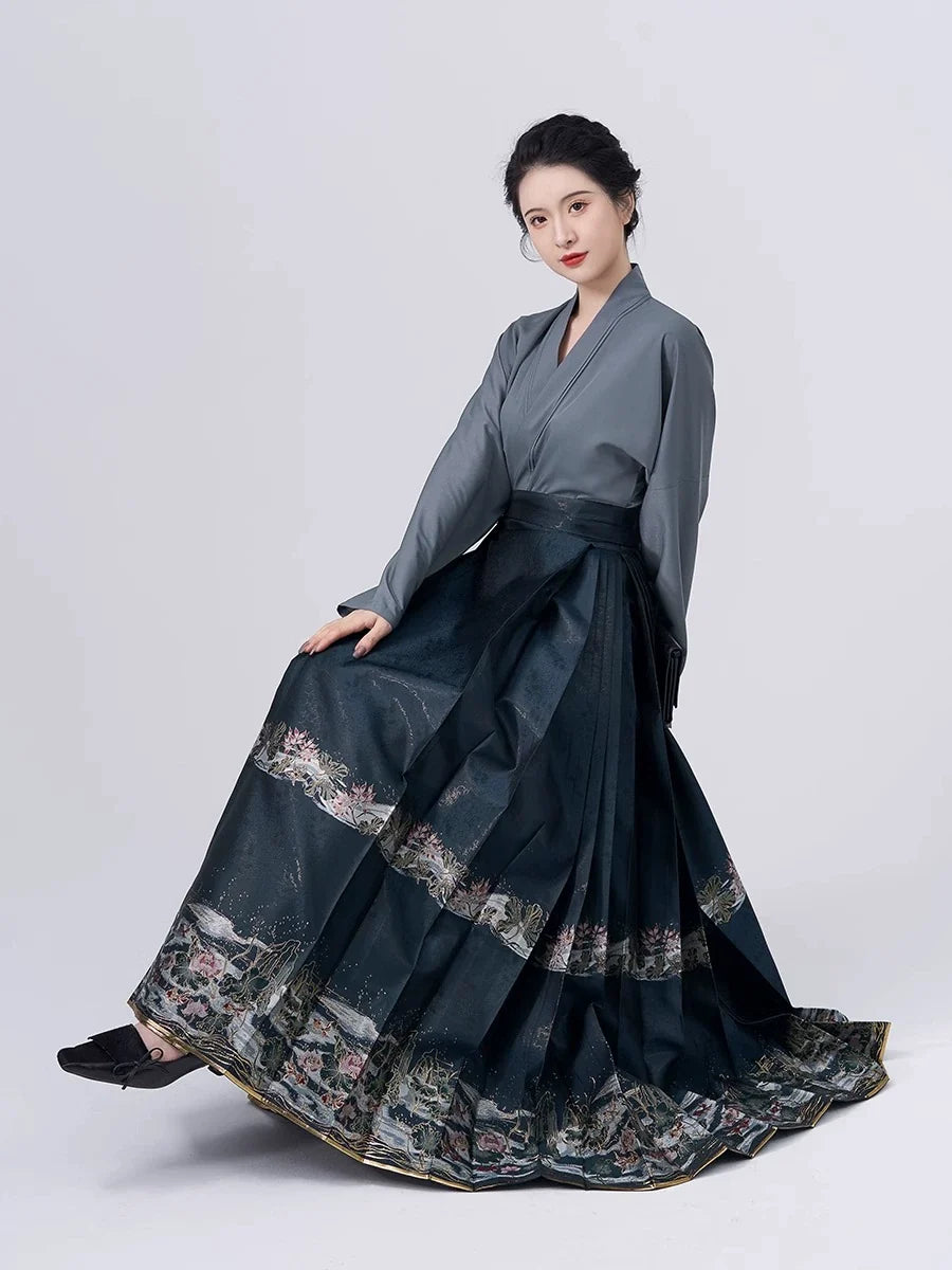 Chinese Blouse & Mamian Skirt Outfit | Drunk Star Lotus 醉星荷