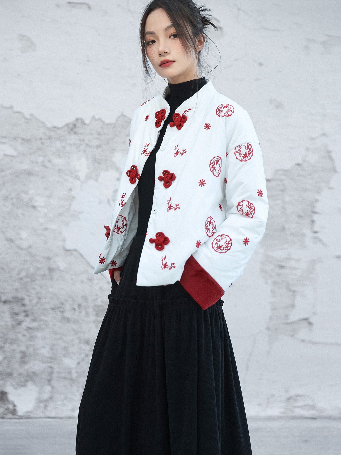 New Chinese Style Embroidered Padded Jacket