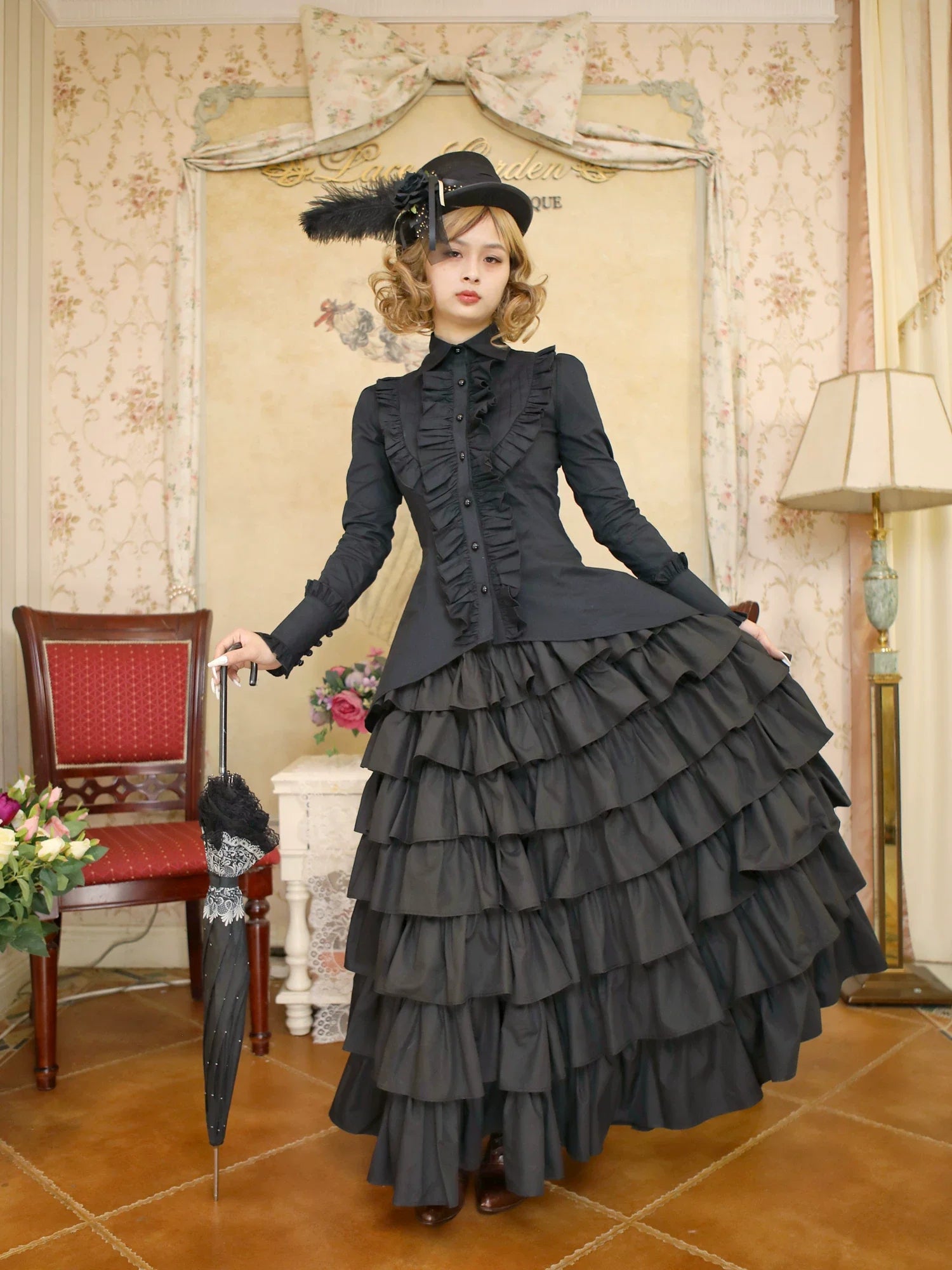 Gothic Lolita Tailed Hem Blouse and Multi-layer Skirt Set