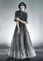 Myriad Books | Modern Unisex Set (万卷书)