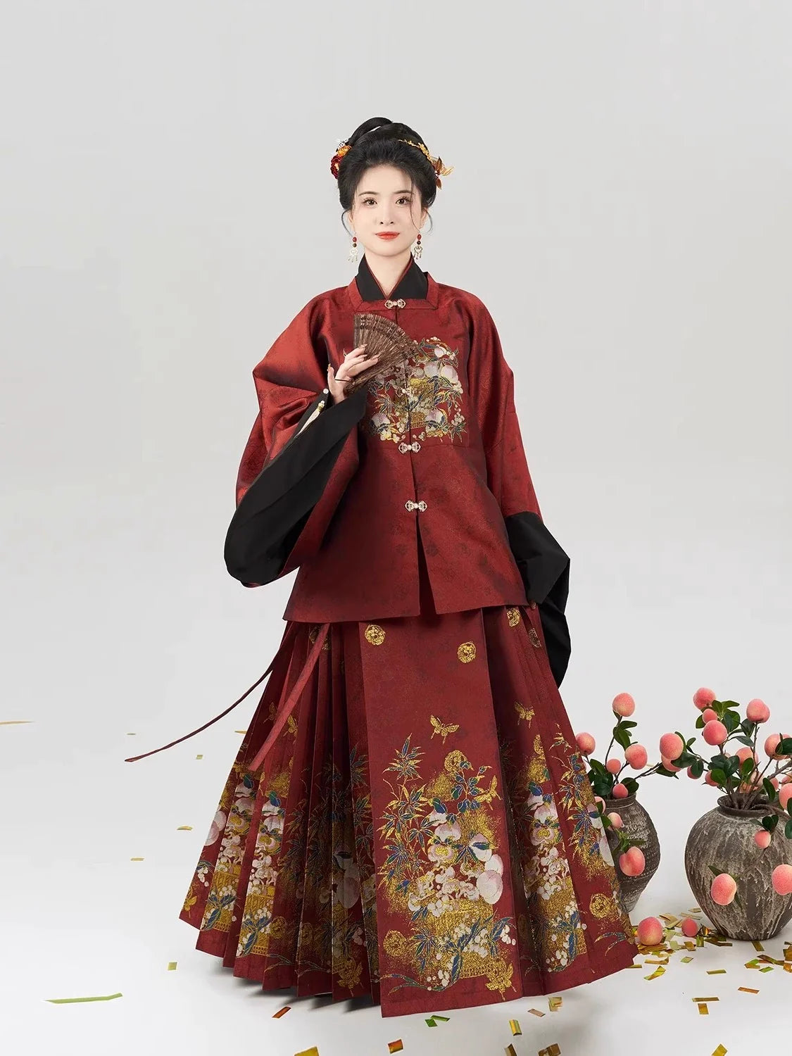 Ming Dynasty Modern Hanfu for Chinese New Year Festivals - Jade Peach Spirit 玉桃灵