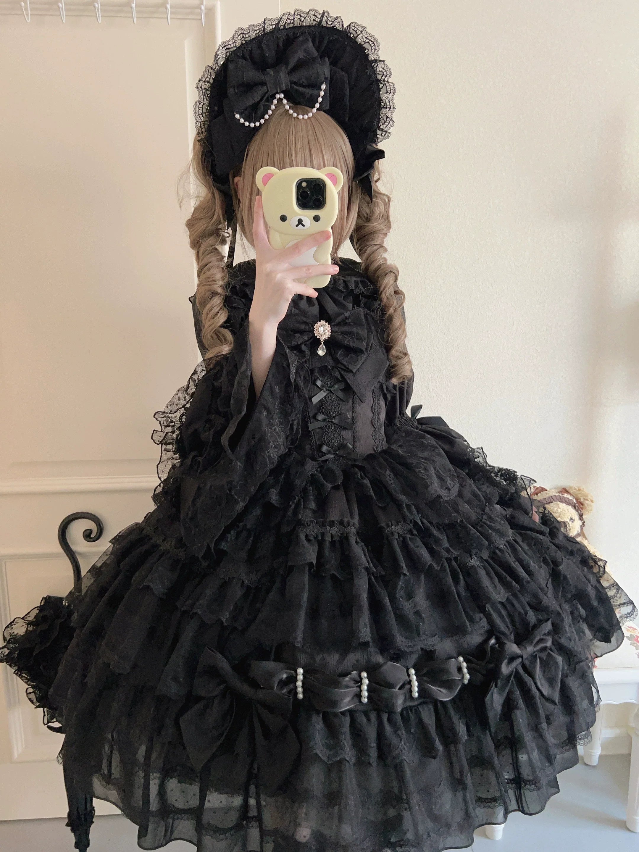Dream Prelude - Dreamy Princess Lolita JSK Dress Suit, Tiered Lace Black
JSK + Back Trailing Bow S