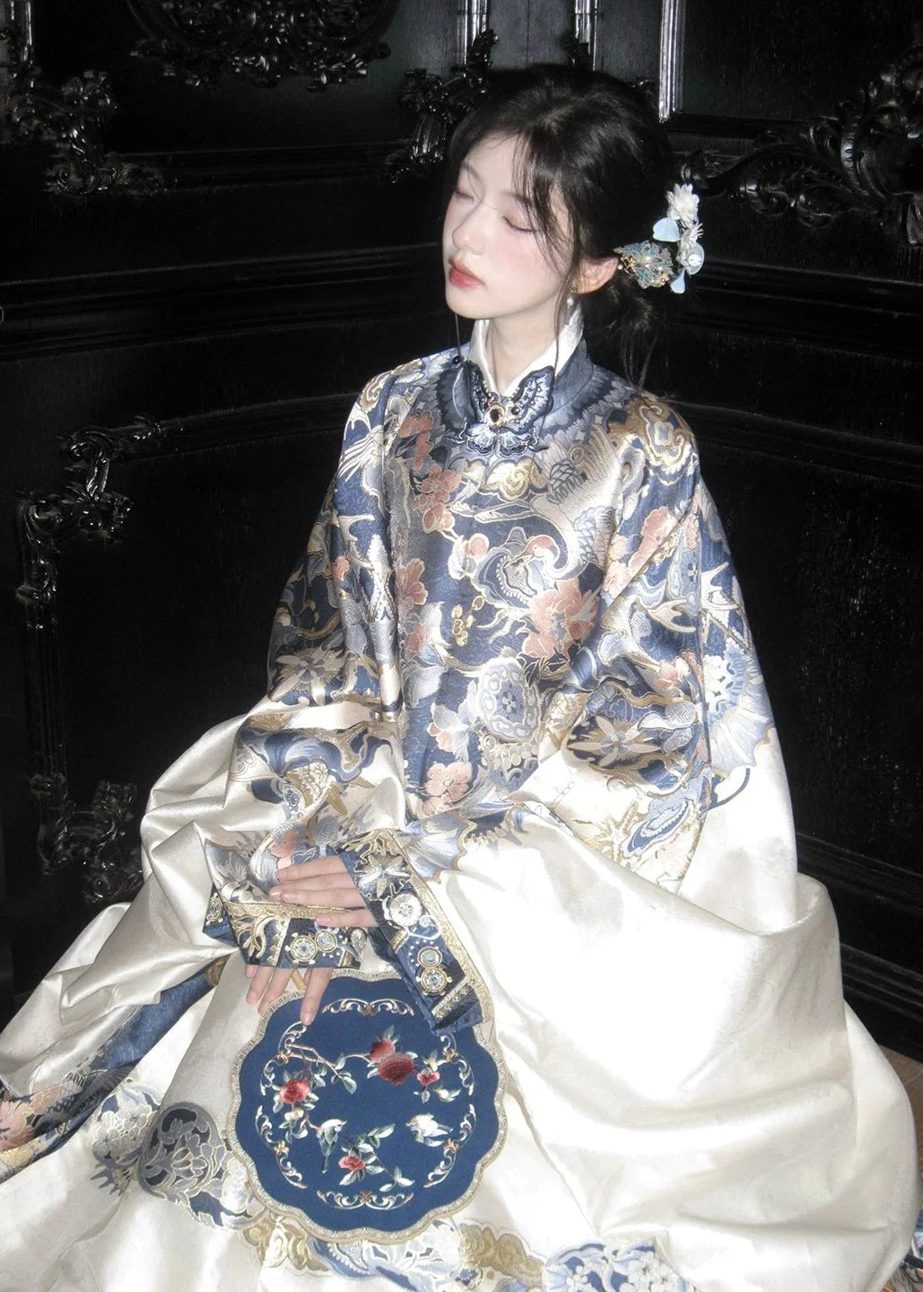 Alive | 2-Piece 2026 New Year Hanfu (万物生)
