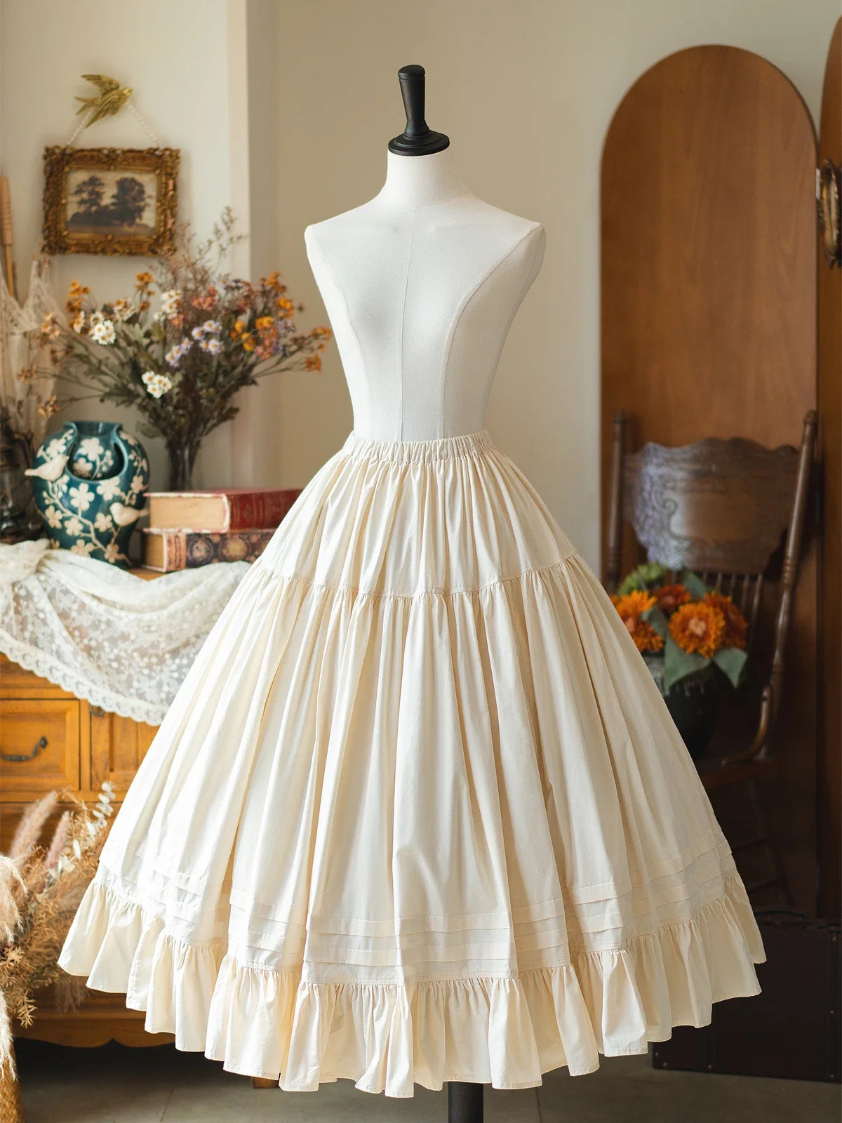 Classic Lolita Cotton Underskirt, Ruffles Hem