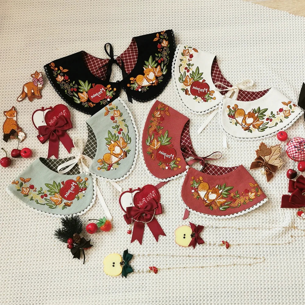 Chubby Fox in the Forest - Kawaii Lolita Accessories Knitted Fox Scarf Embroidered Faux Collar