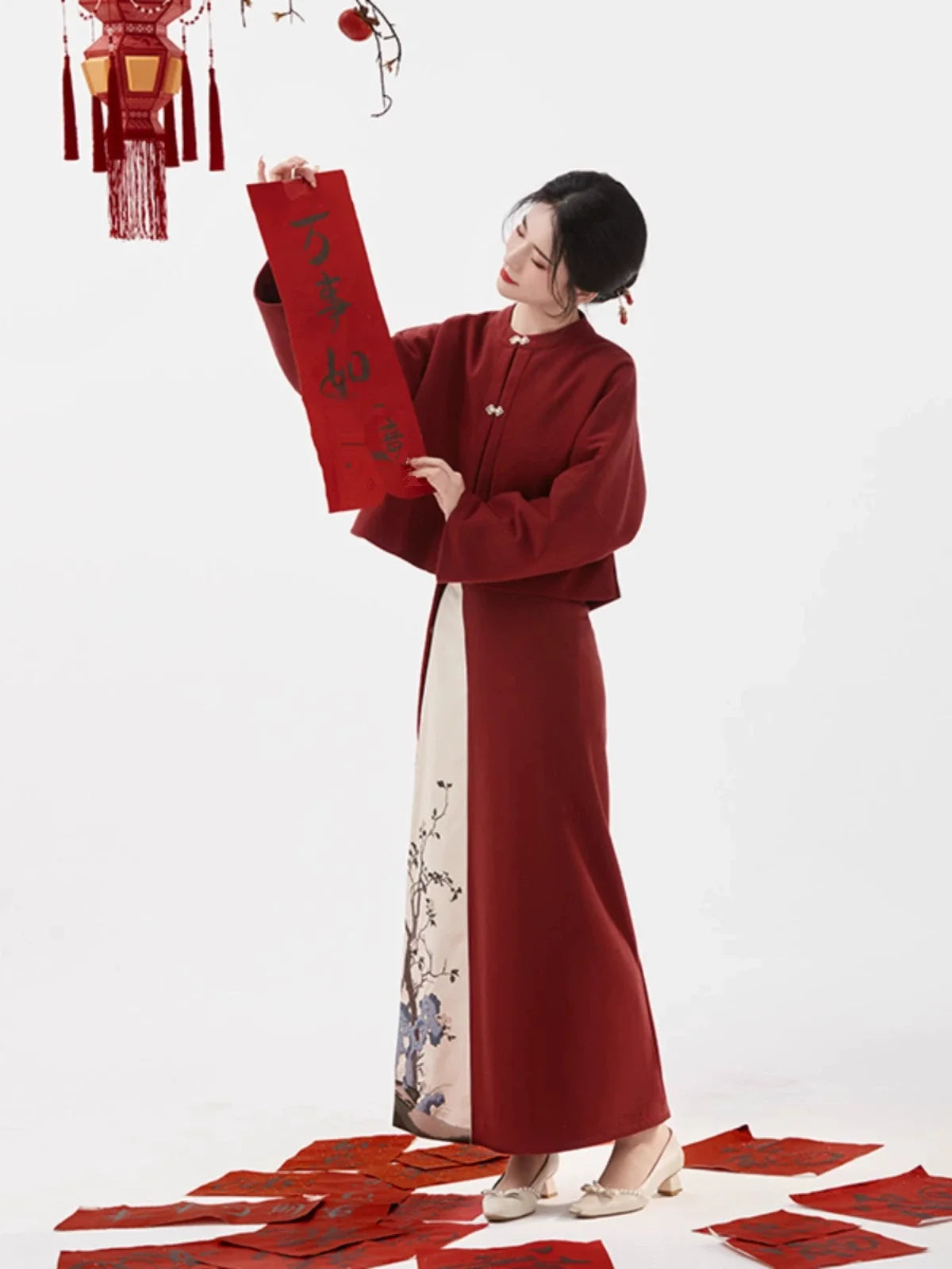 Song Dynasty Modern Hanfu for Chinese Festivals - Palace Walls 宫墙 (Preorder)