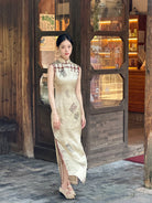 Sleeveless Satin Long Cheongsam | Xunxun