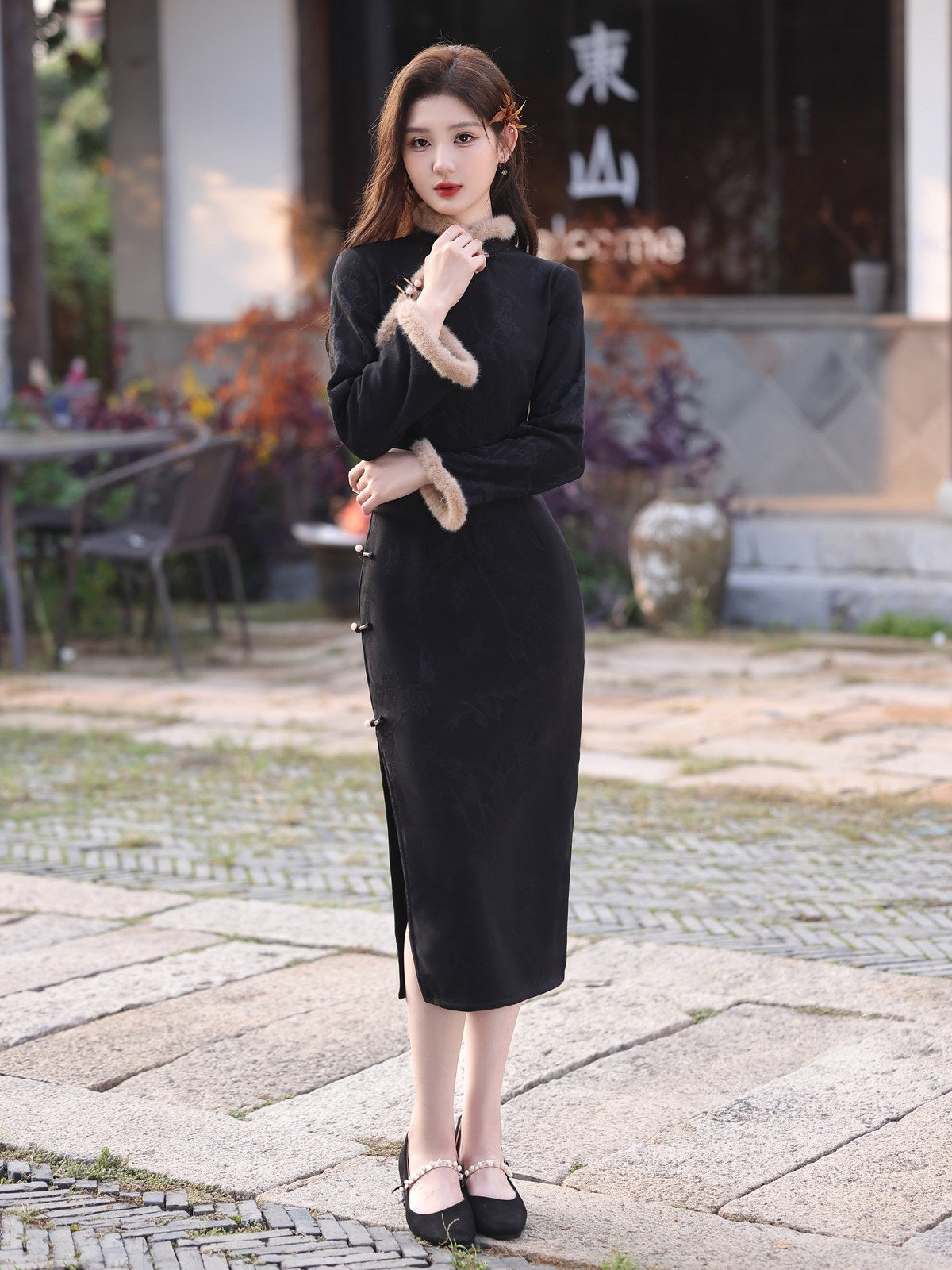 Long Sleeve Fur Trim Midi Qipao | Denise