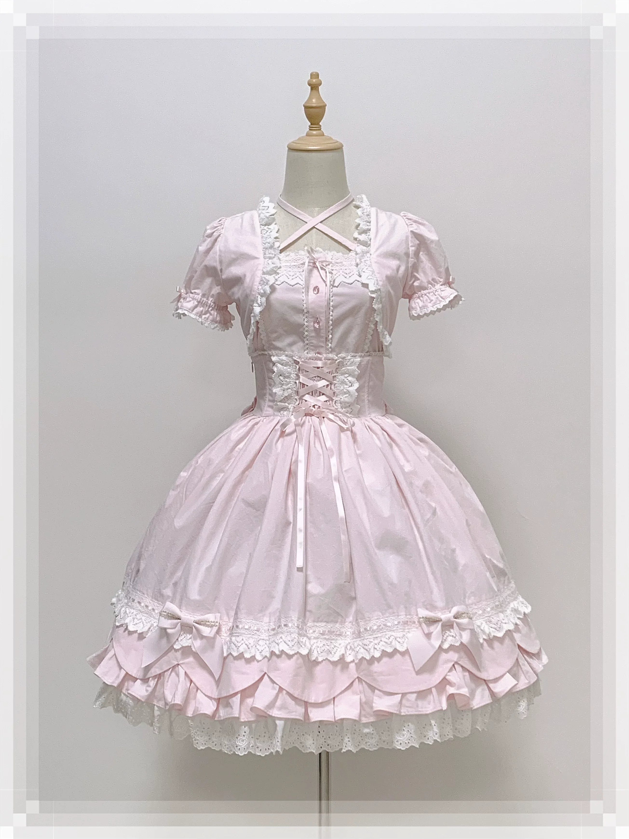 Haruhime Momoko - Cotton Old School Lolita Skirt with Tiered Back Overlay