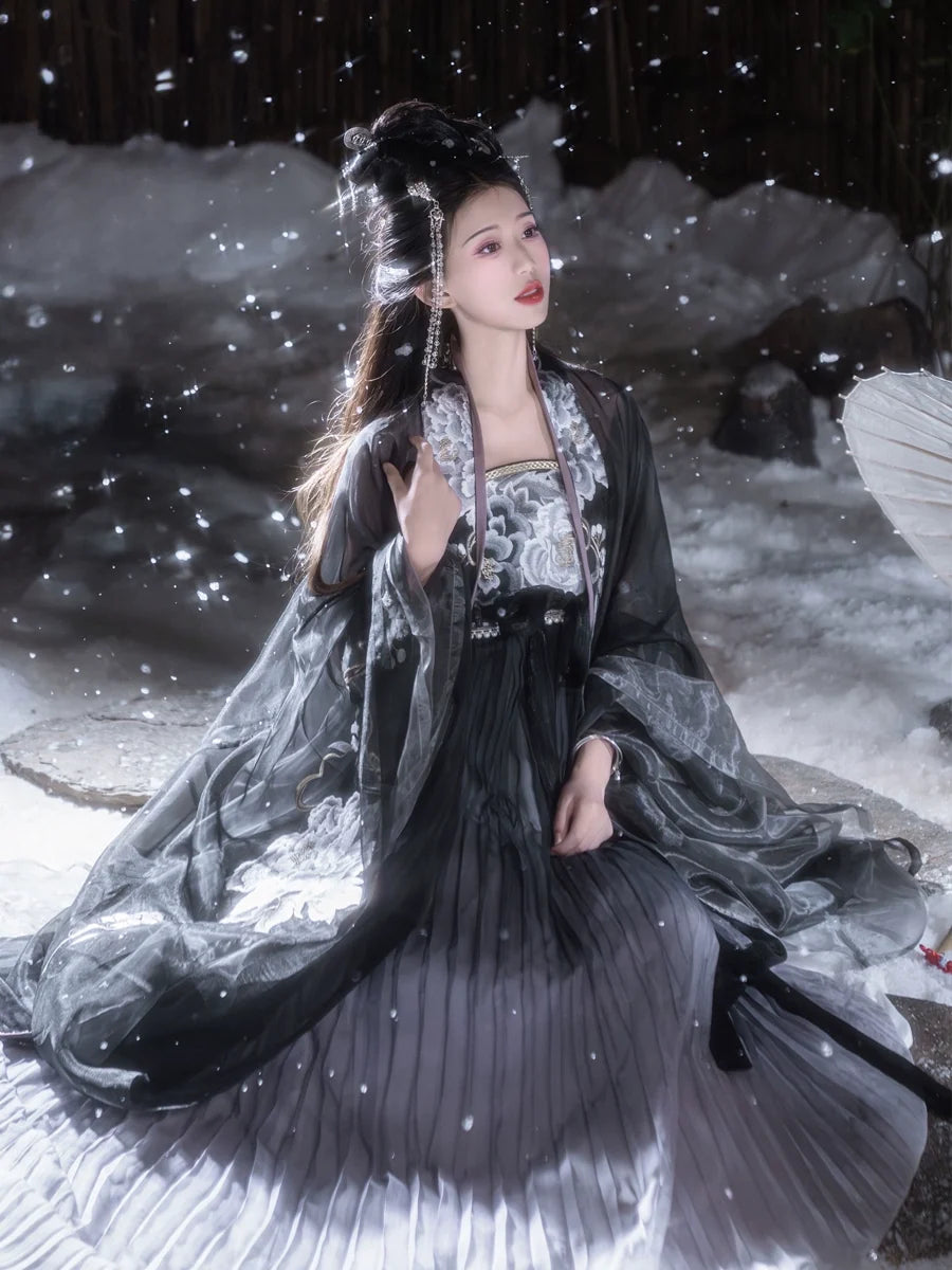 Black Peony 黑牡丹 - Tang Dynasty Style Hanfu Dress Heziqun