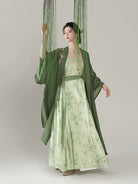 Song Dynasty Modern Hanfu - Pear Blossom Begonia 梨花海棠 (Preorder)
