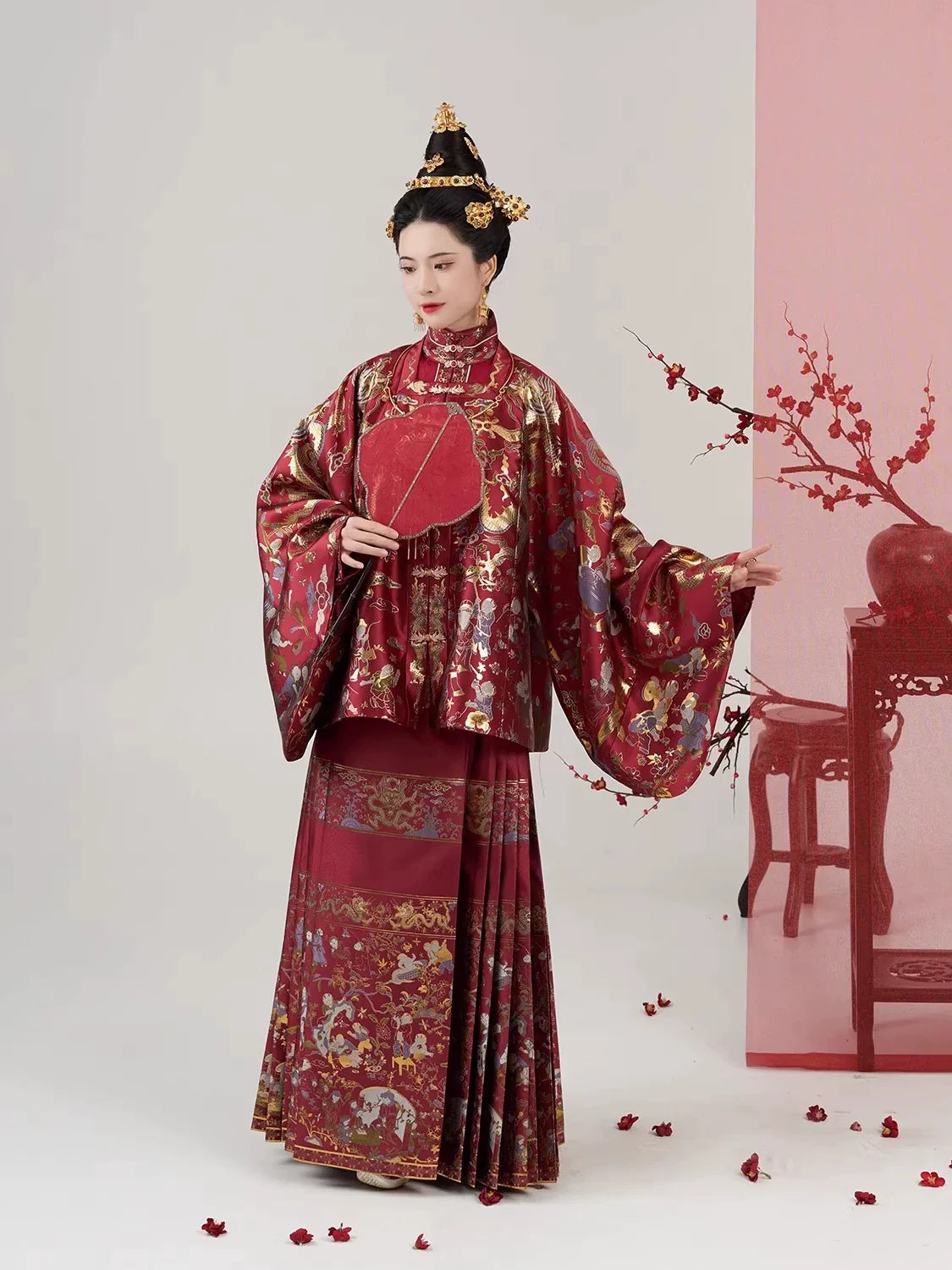 Ming Dynasty Wedding Hanfu Set & Mamian Skirt | Forever Bliss 永永其祥