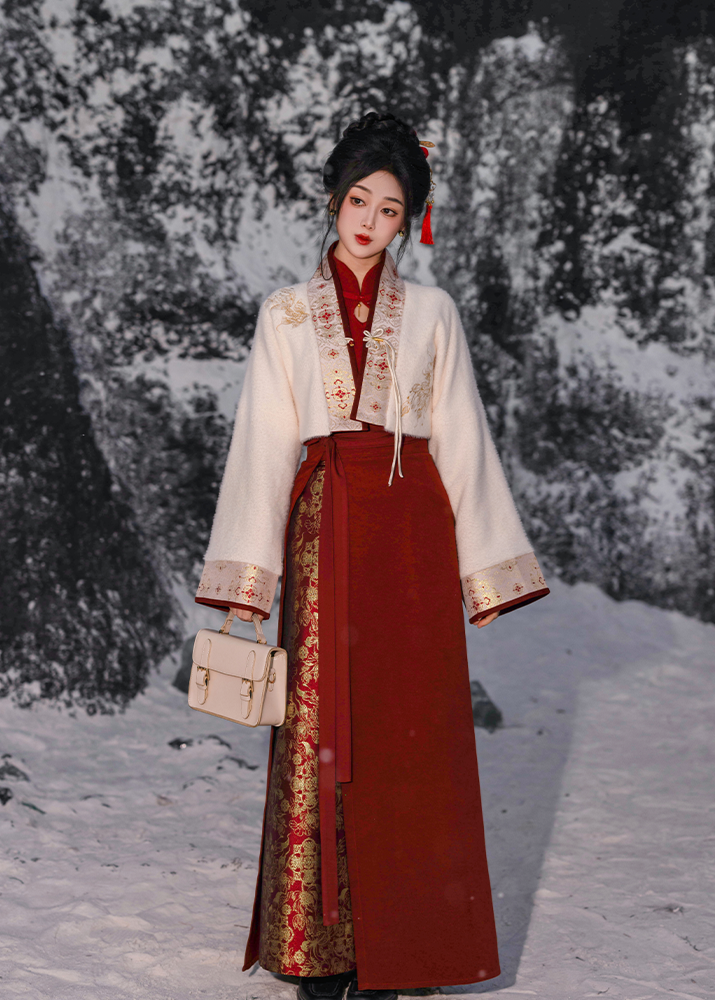 Yearly Bloom | Modern 3-Piece Mamian Dress Set (年年)
